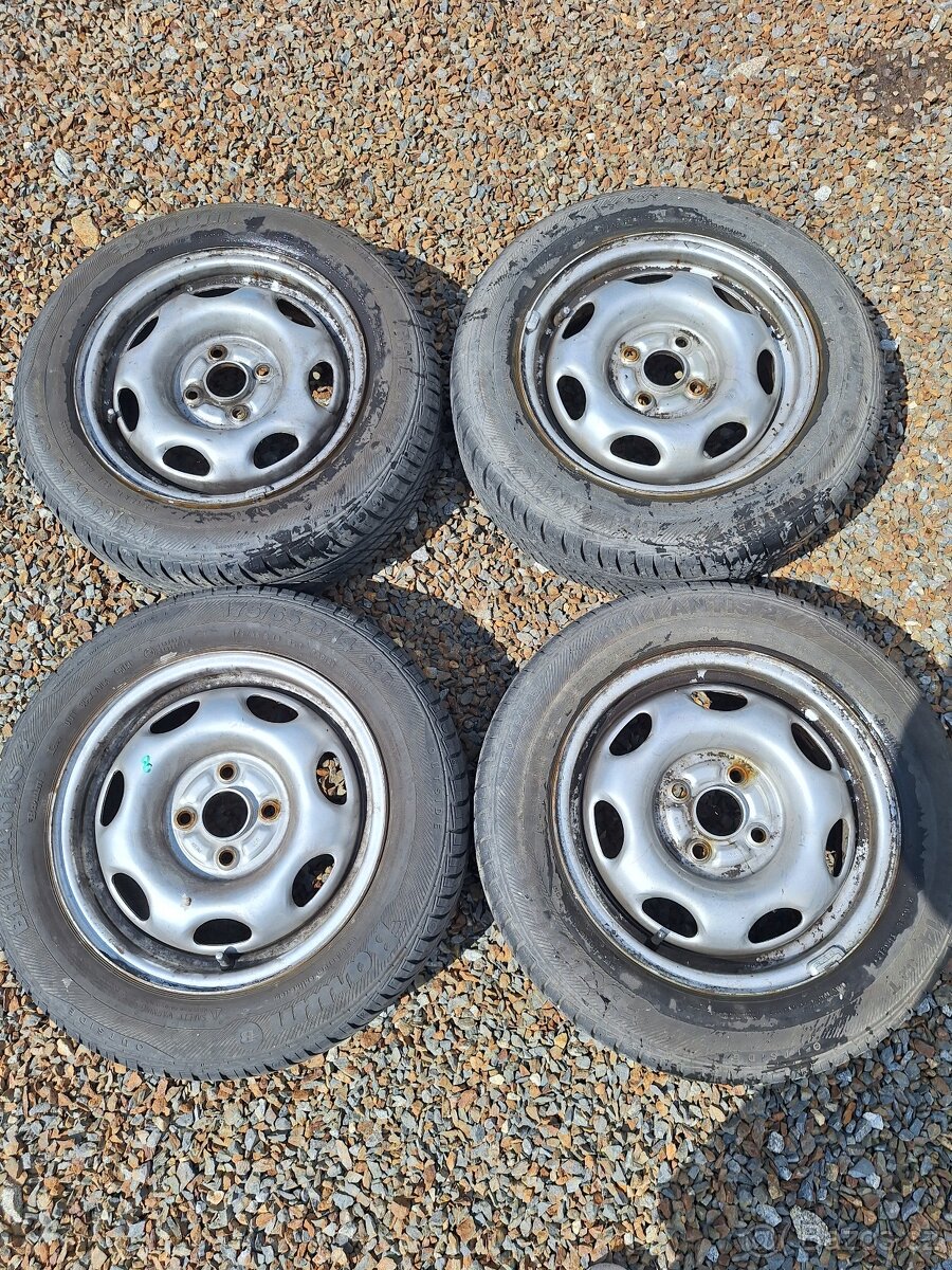 Plechové disky na Toyotu Corollu