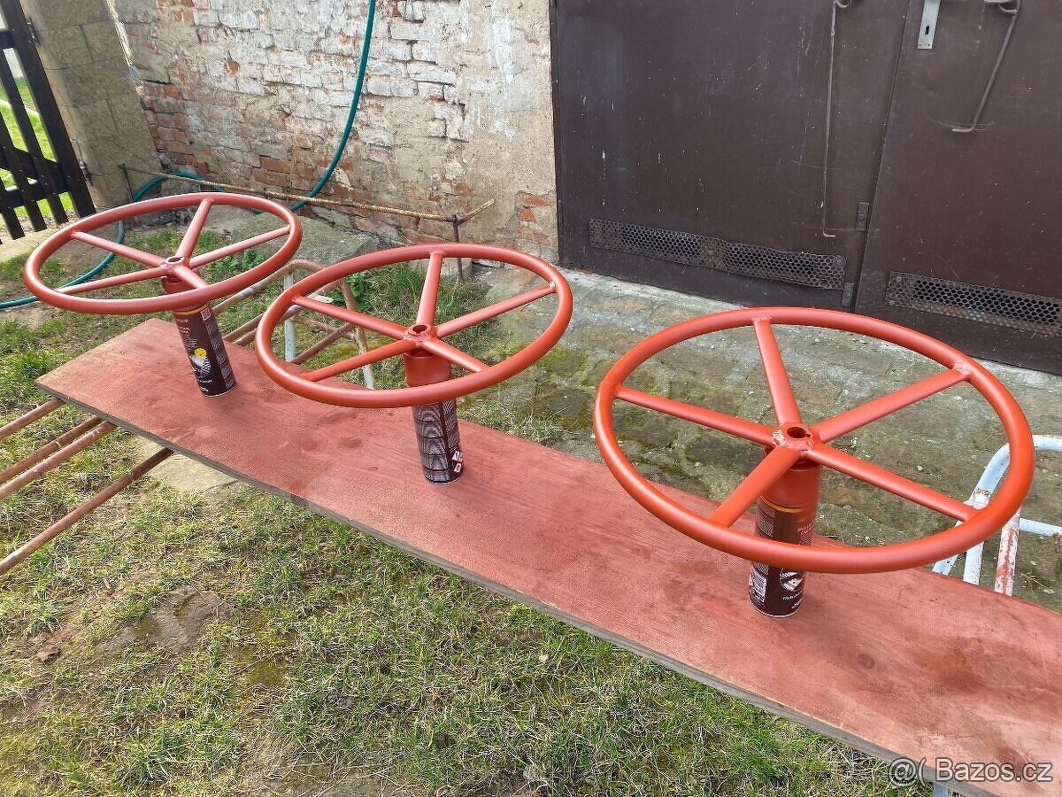 Traktor Svoboda Dk12 volant