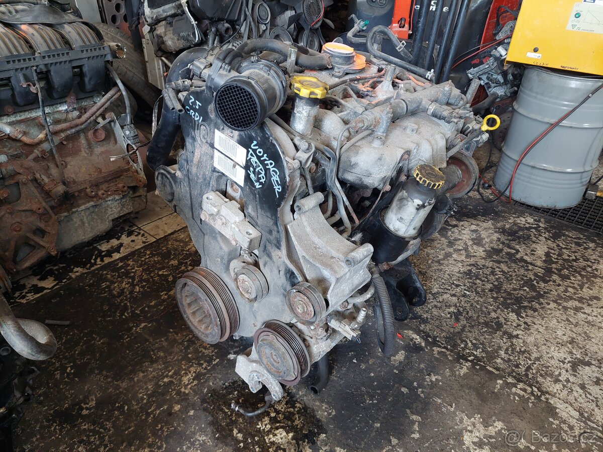 Chrysler Voyager 2.5 CRDi motor