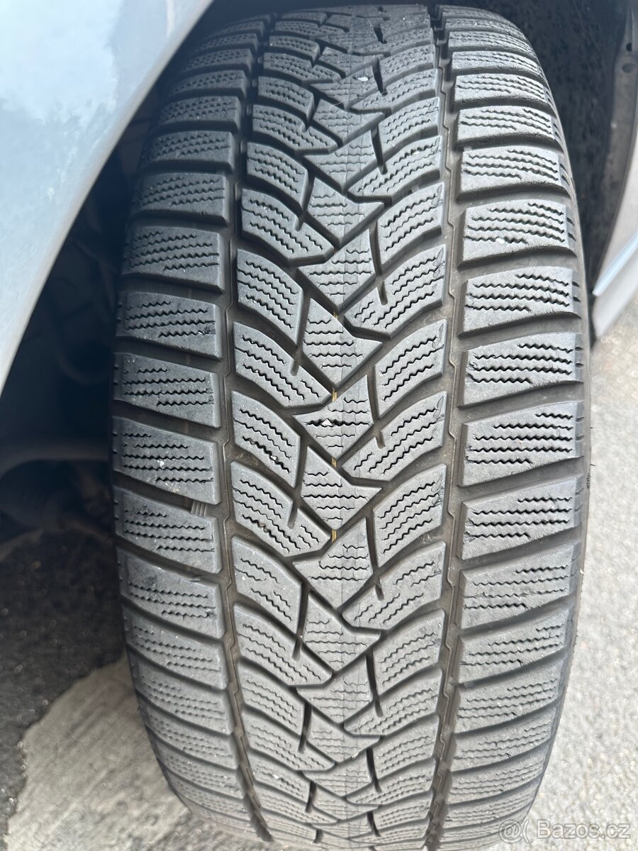 225/45/17