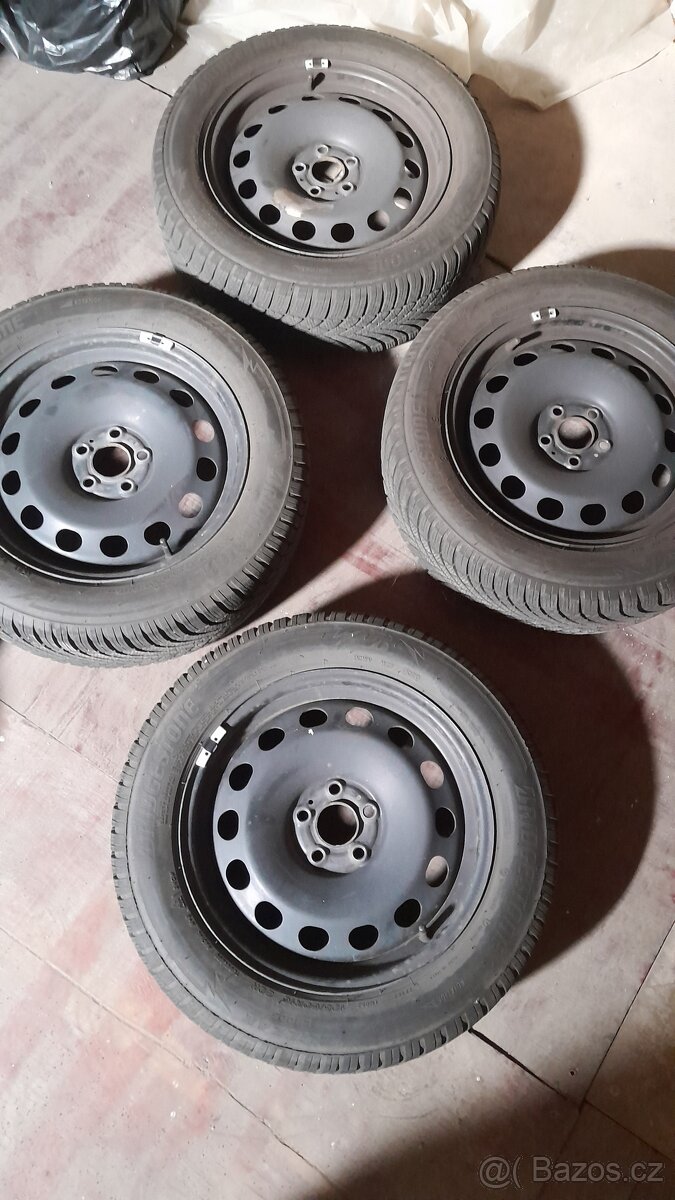 Zimní plechová kola