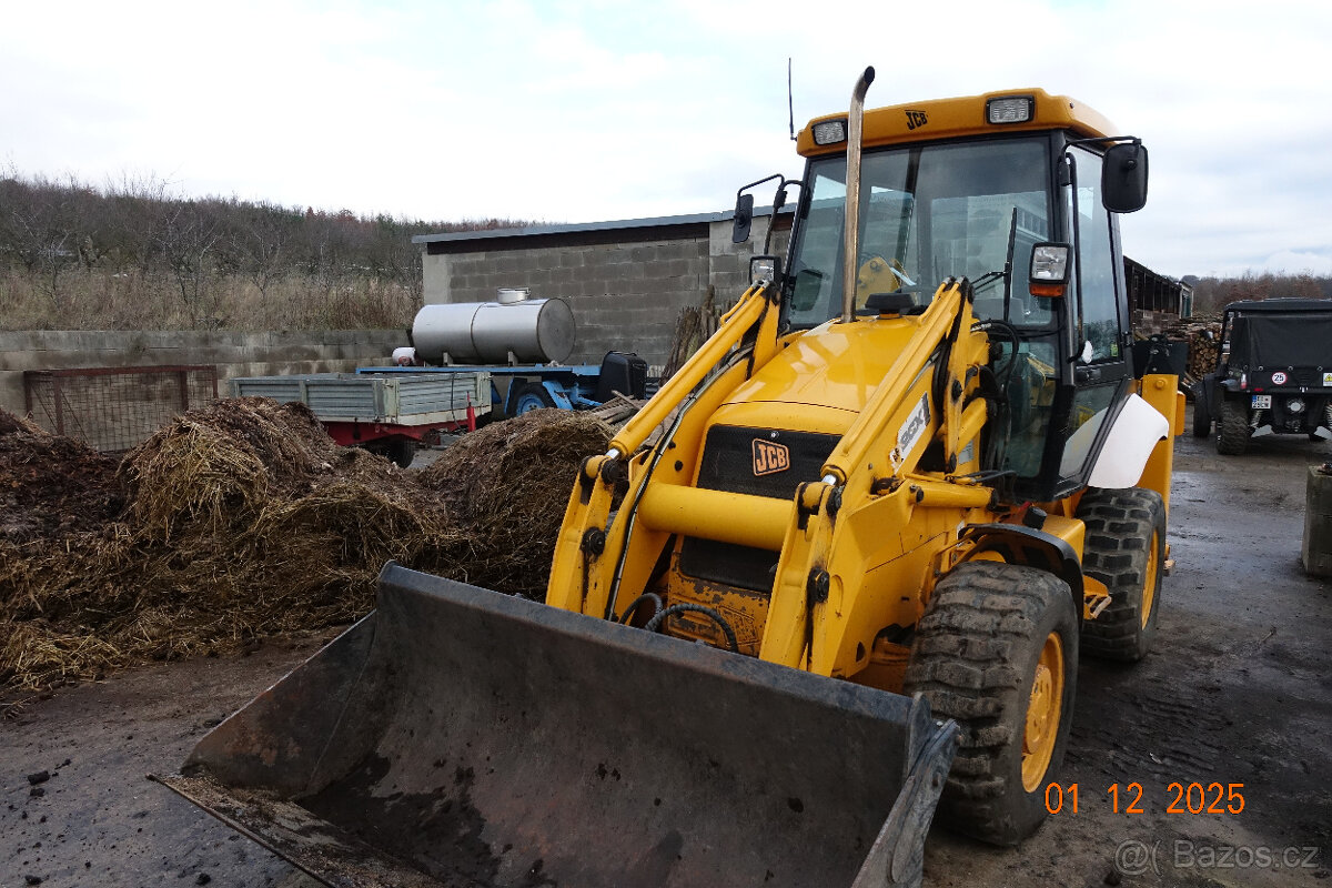 Prodám traktor-bagr