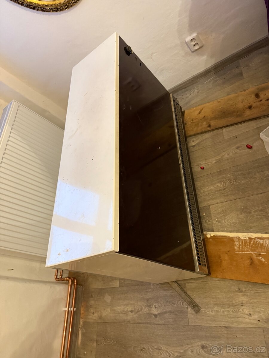 Prodám funkční akumulační kamna 4,5 kW