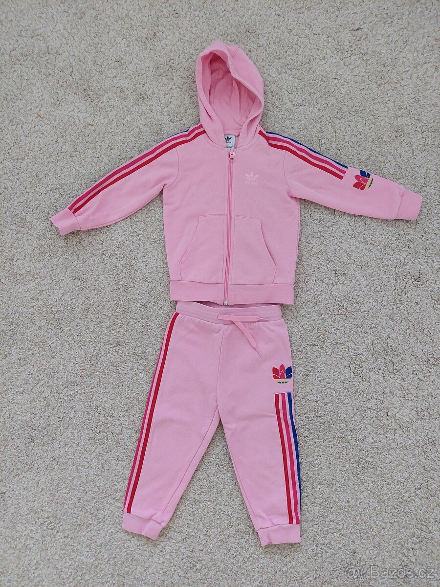 Tepláková souprava Addidas 2 až 3 roky+Balíkovna 50Kč