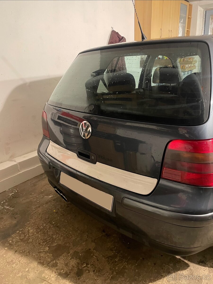 Hofele design VW Golf IV addon door lip