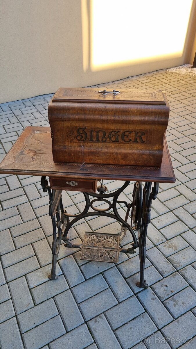 Šicí stroj Singer Preciosa