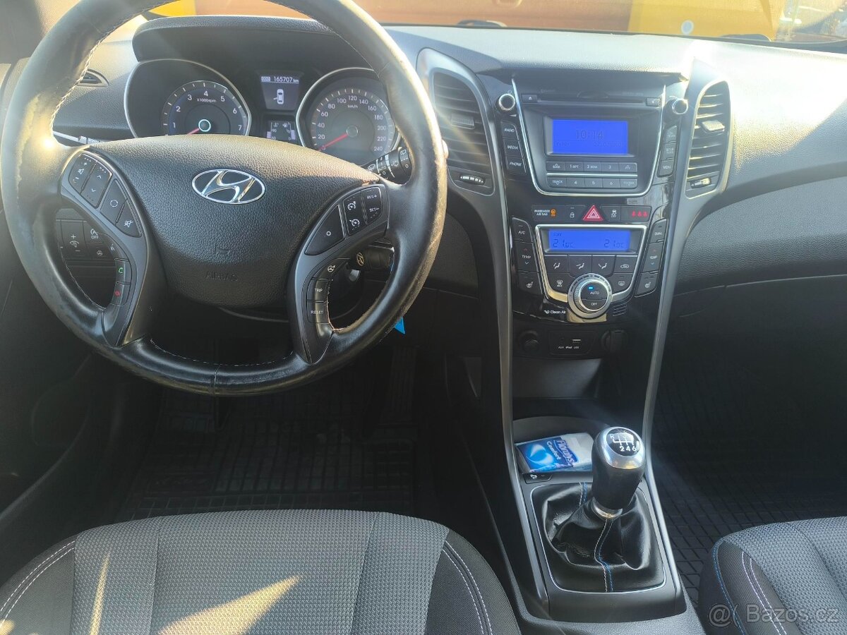 Hyundai i30-combi