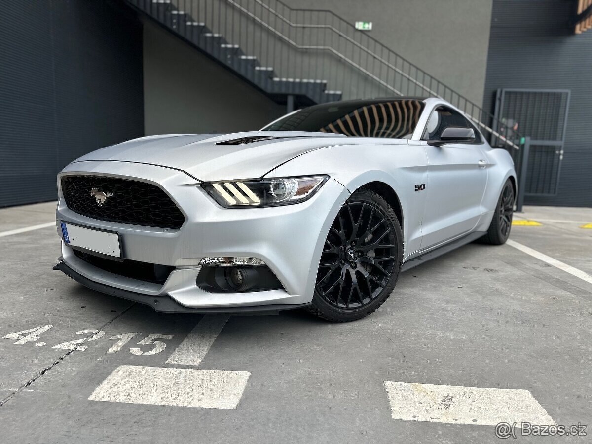 Prodám Ford Mustang GT 5.0 V8 2017