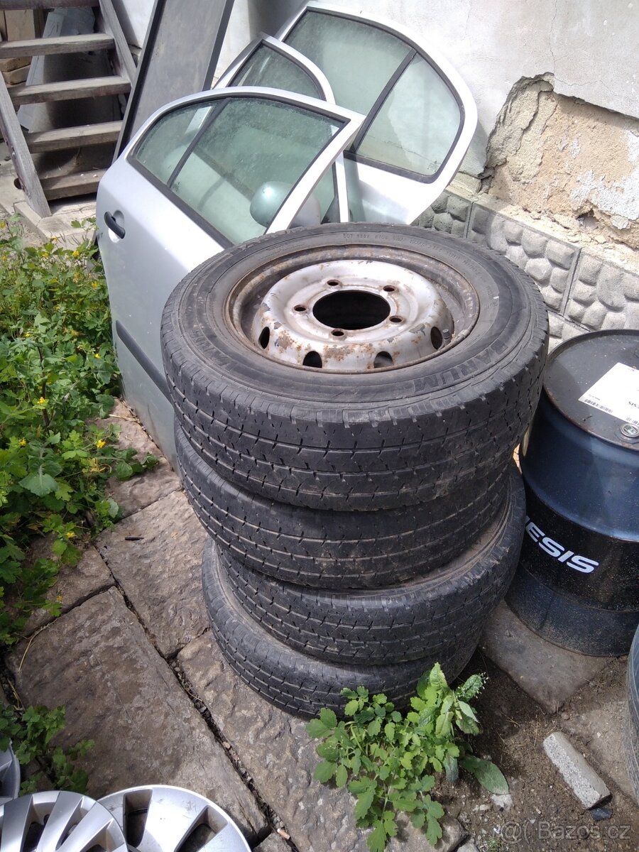 Disky Renault Master II, Opel Movano 15"