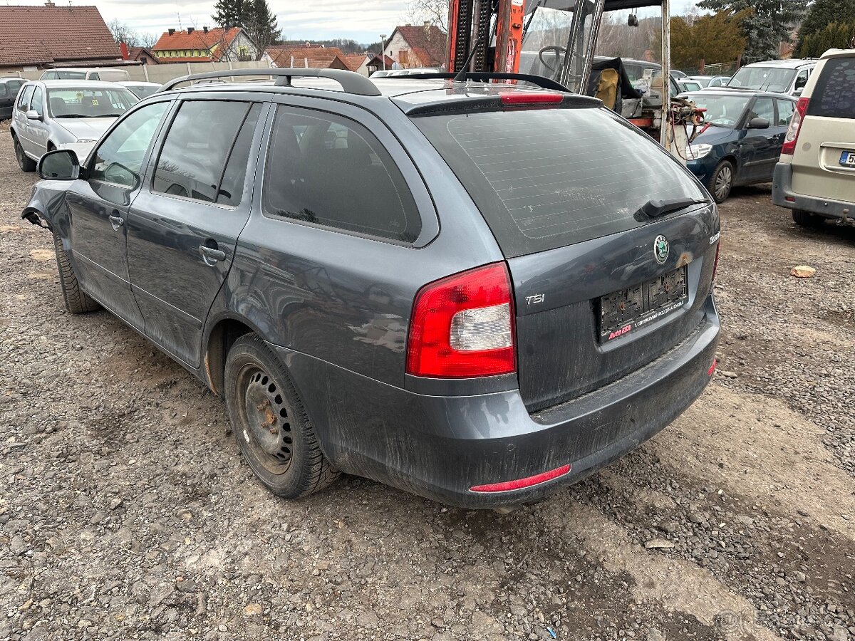 Rozprodám na díly Škoda Octavia II 1.4Tsi