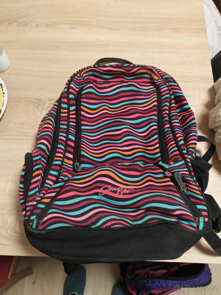 Studentský batoh Topgal s pouzdrem na psací potřeby