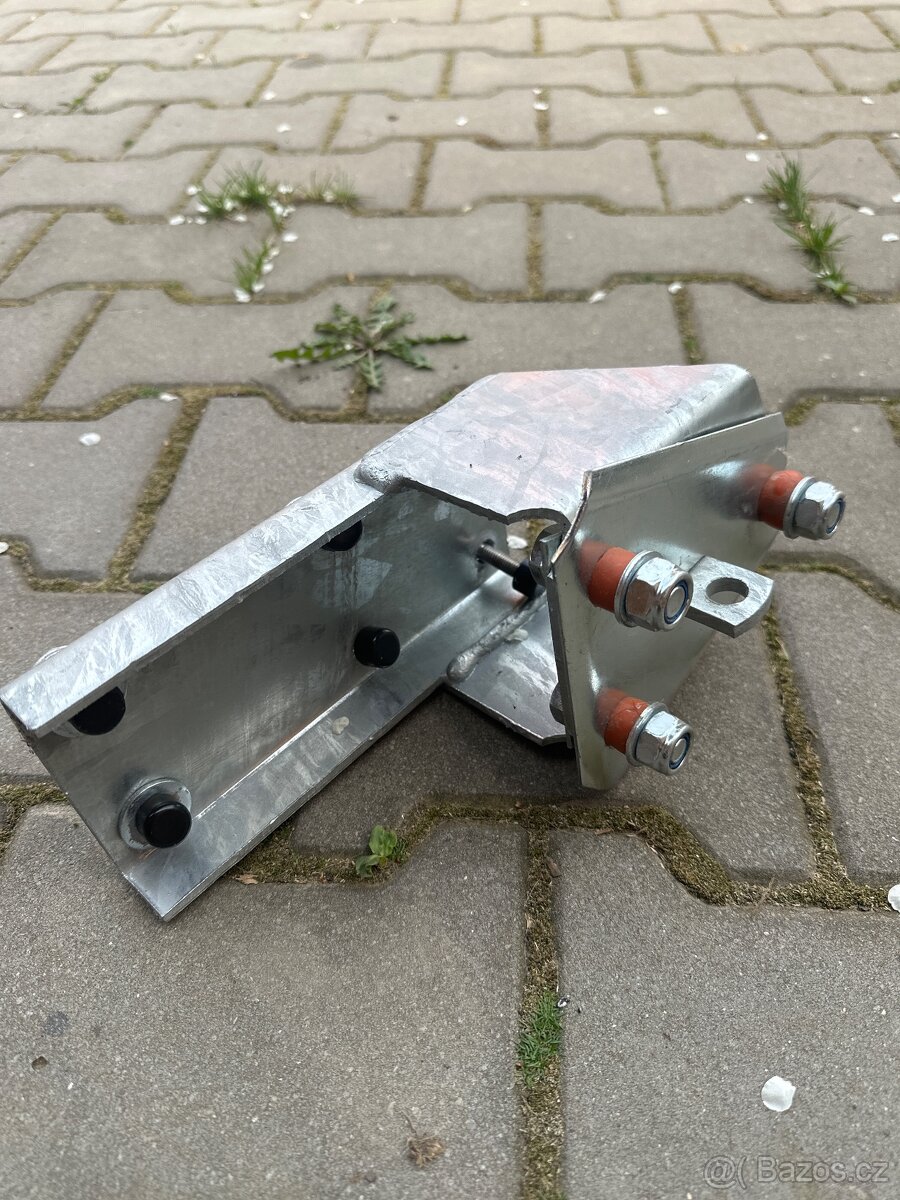 Nový držák rezervy na vozík agados 5x112