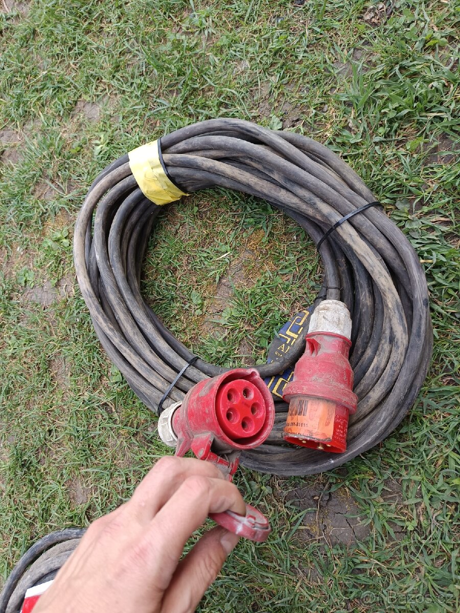 Kabel prodlužovací gumový 5x16A 15m