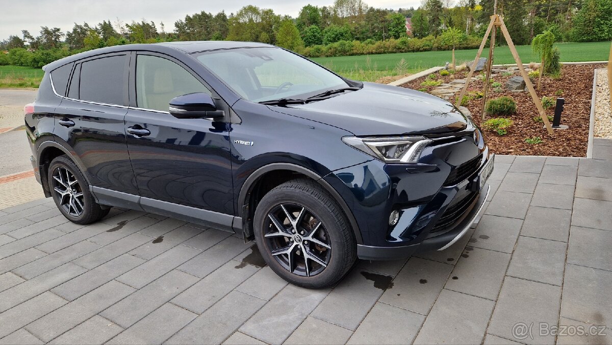 Toyota Rav4 2.5 hybrid 4x4