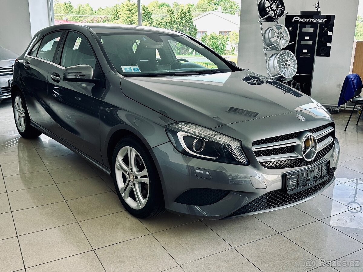 Mercedes-Benz A200/100Kw/CDI/2014/142tis km/Manuál/1.Majitel