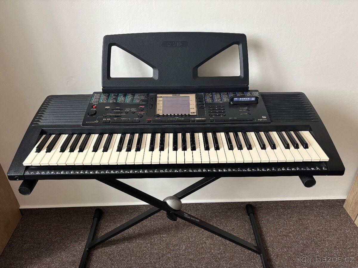 Elektrické klávesy Yamaha PSR 330
