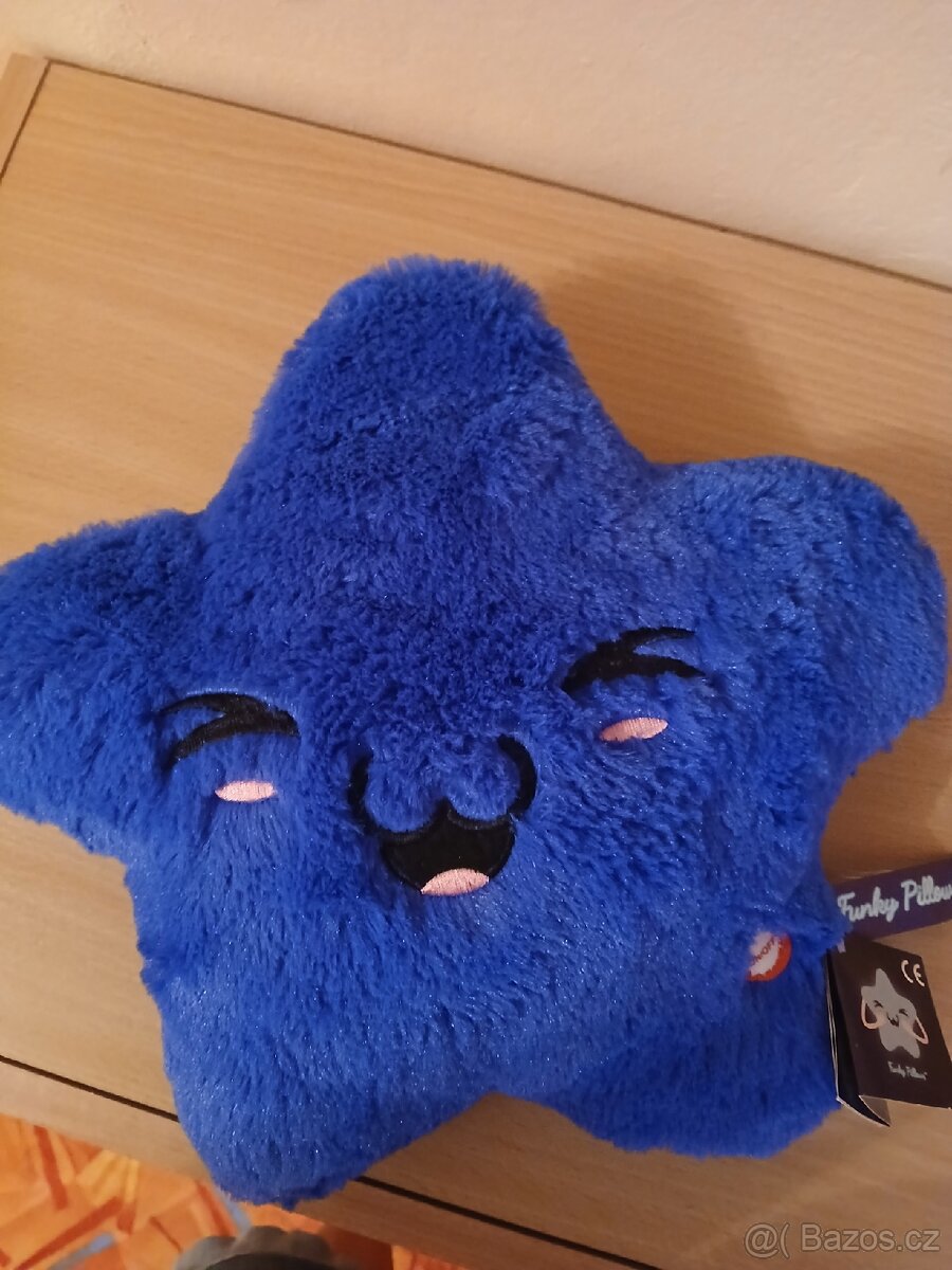 Svítící plyšová hvězdička
