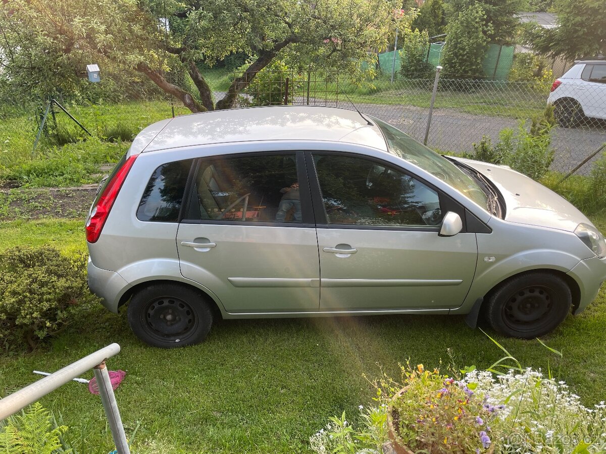 Ford Fiesta 1.4i r.v: 2008