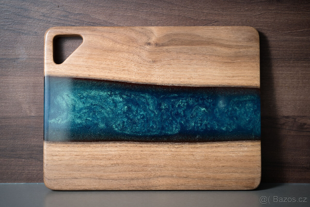 Prkénko epoxid