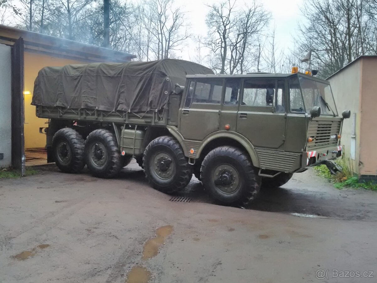 Tatra 813 Kolos