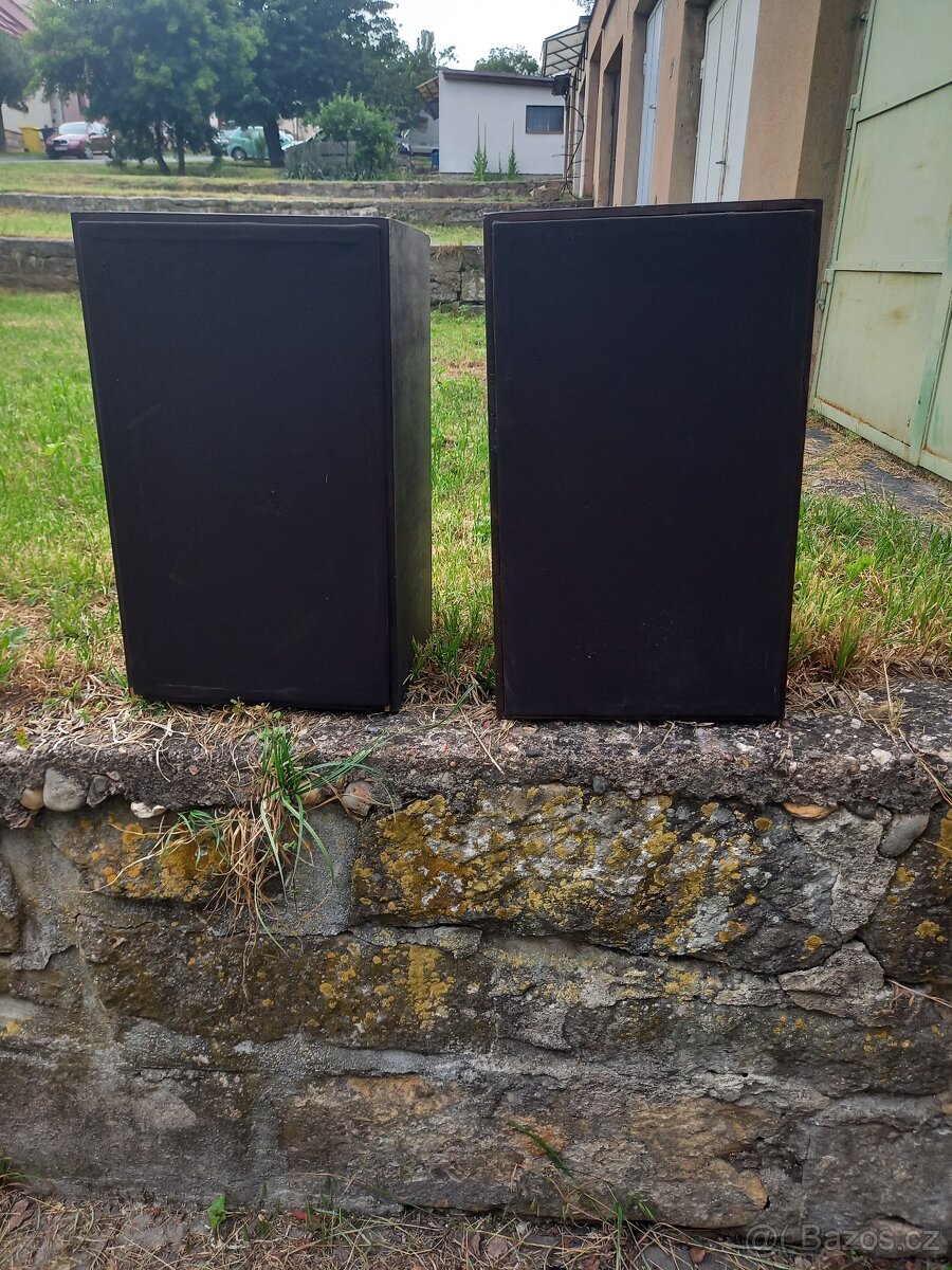 Třípásmové reprobedny Tesla HiFi