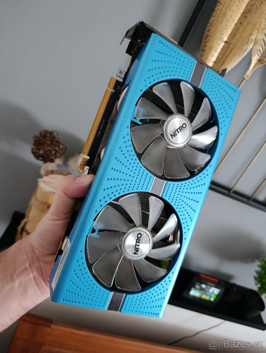 Core i7 / 32 GB RAM / 8 GB vga / W11 / NVME + HDD 1256GB