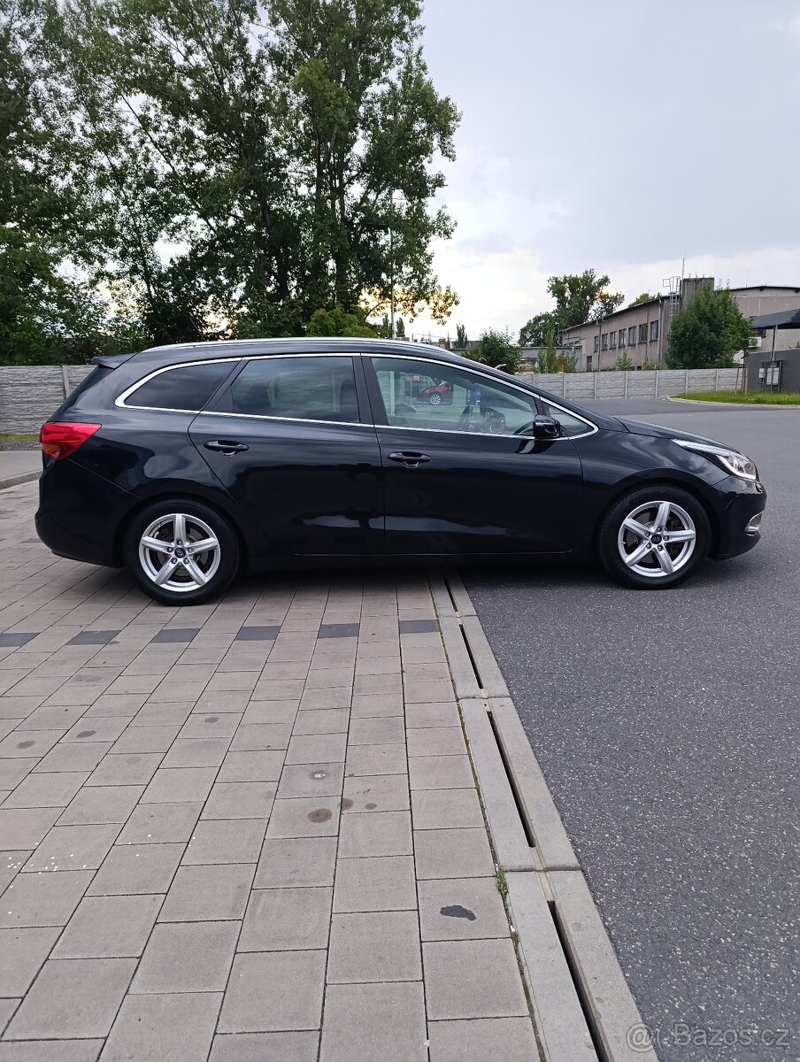Prodám Kia Ceed sw 1.6 crdi 94kw rok 2015