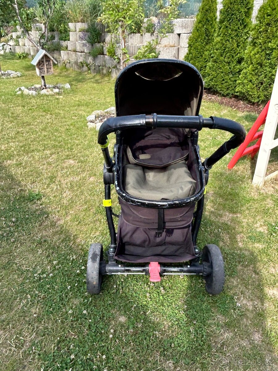 Kočárek+autosedačka(vajíčko)