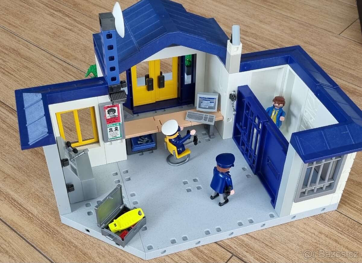Playmobile policejní stanice