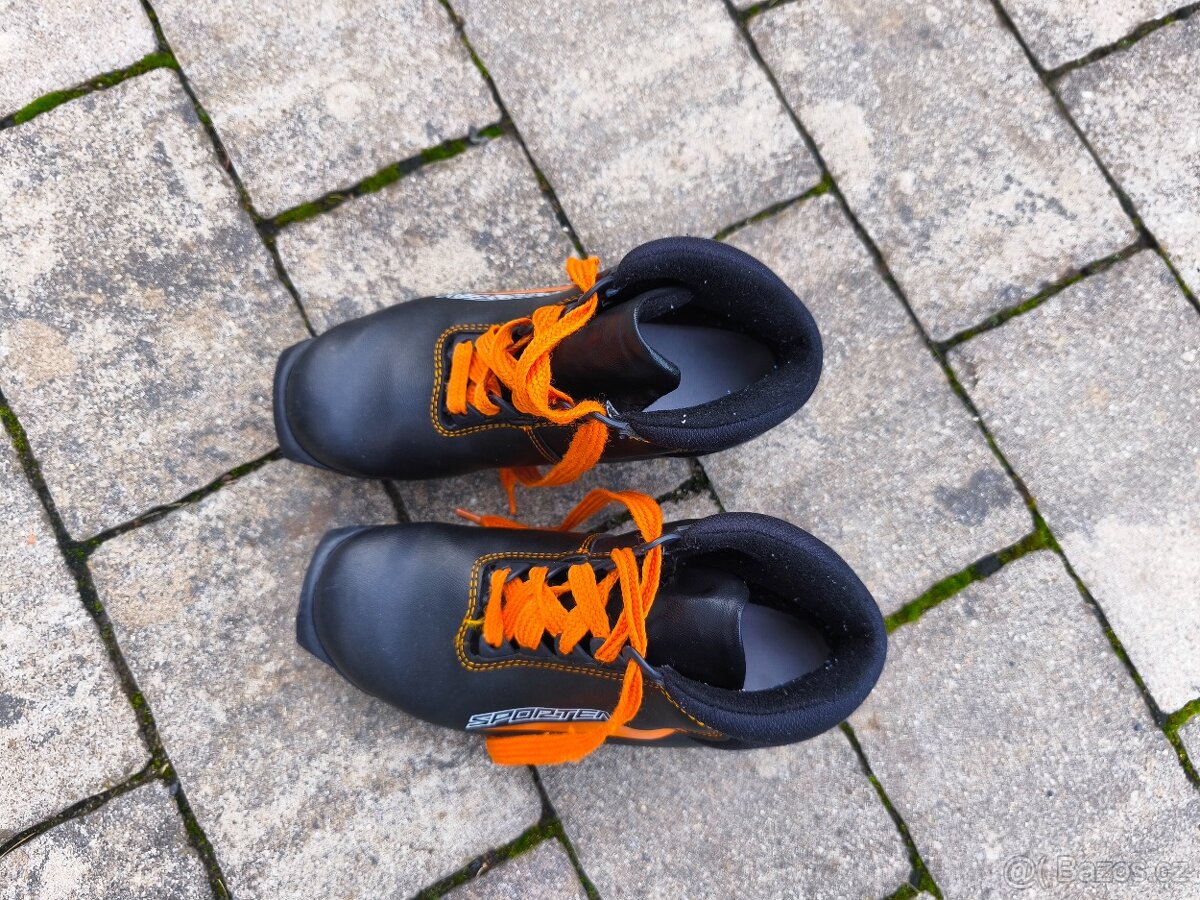 Boty na běžky SPORTEN vel. 34, SNS profil