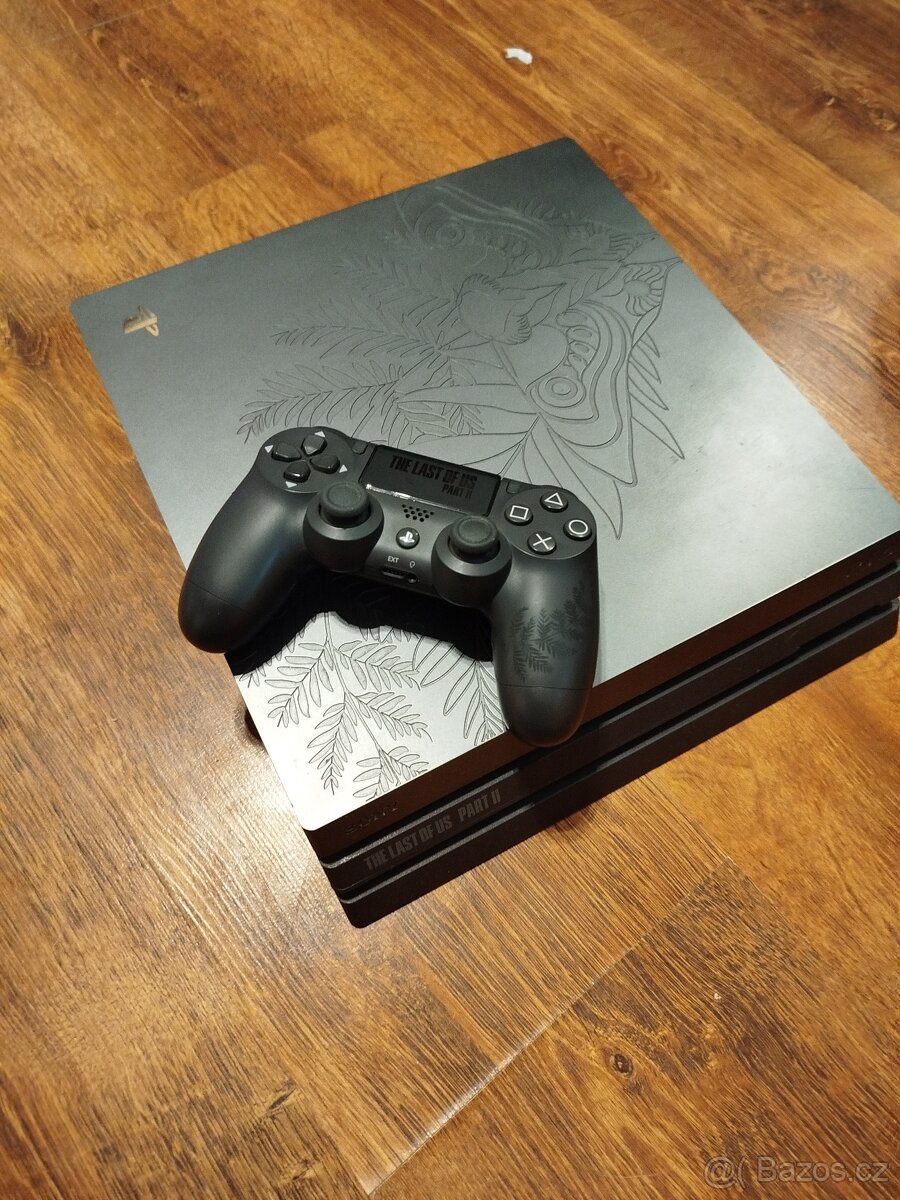 PlayStation 4 pro Limited