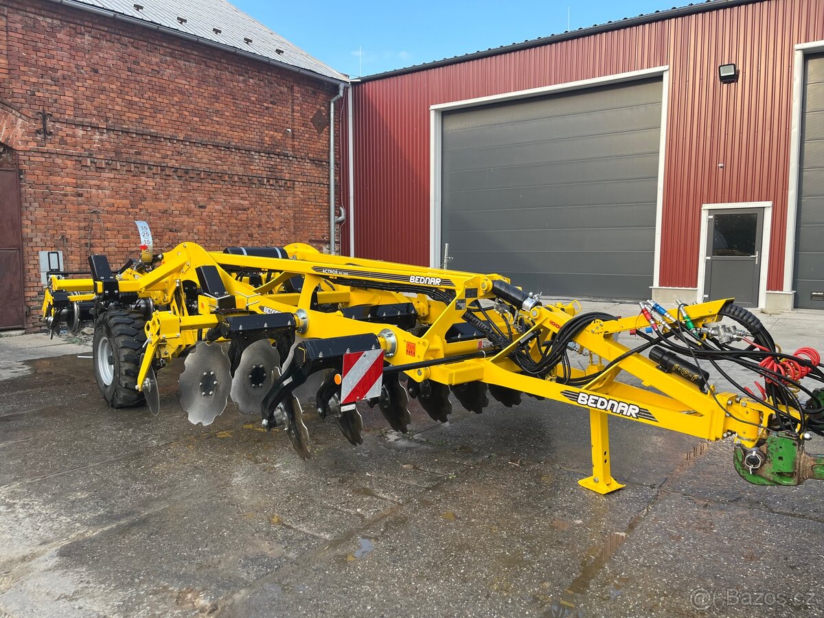 BEDNAR ACTROS RO