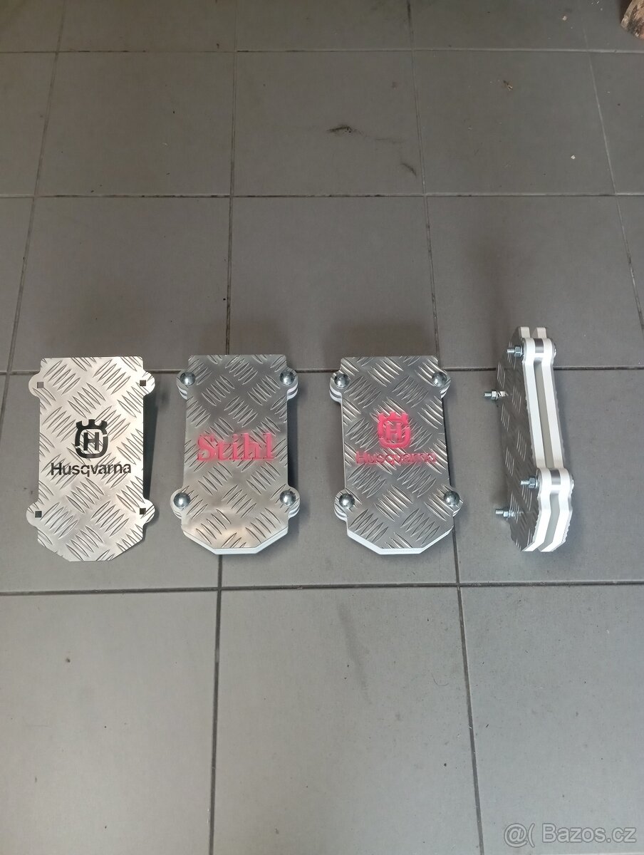 Držák motorové pily