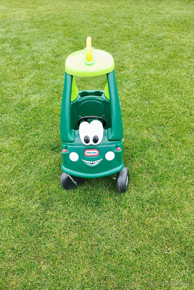 Autíčko Little Tikes