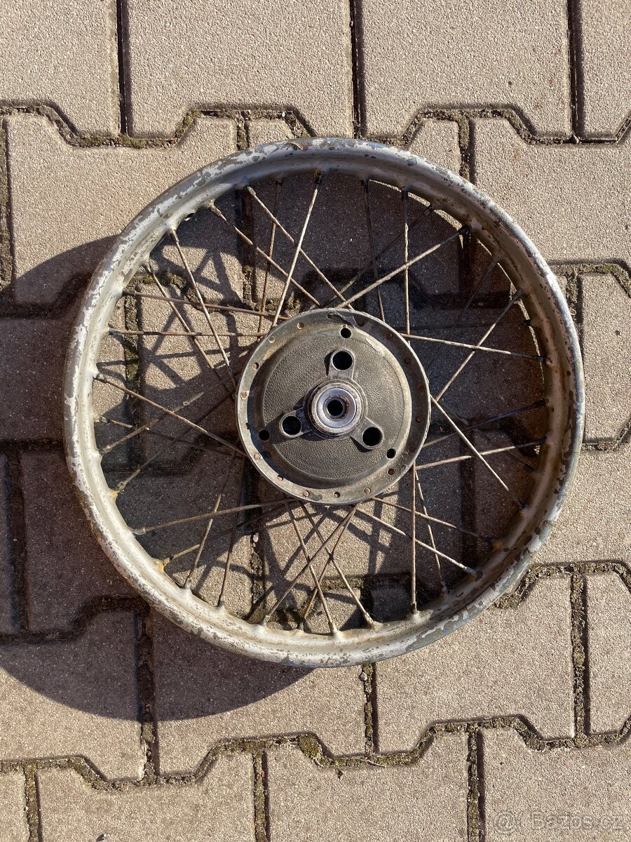 Kolo Jawa pionýr 21 23 20