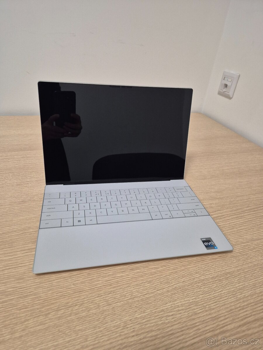 Prodám Dell XPS 13 Plus (9320) Touch – i7 / 32 GB / 2 TB / 4