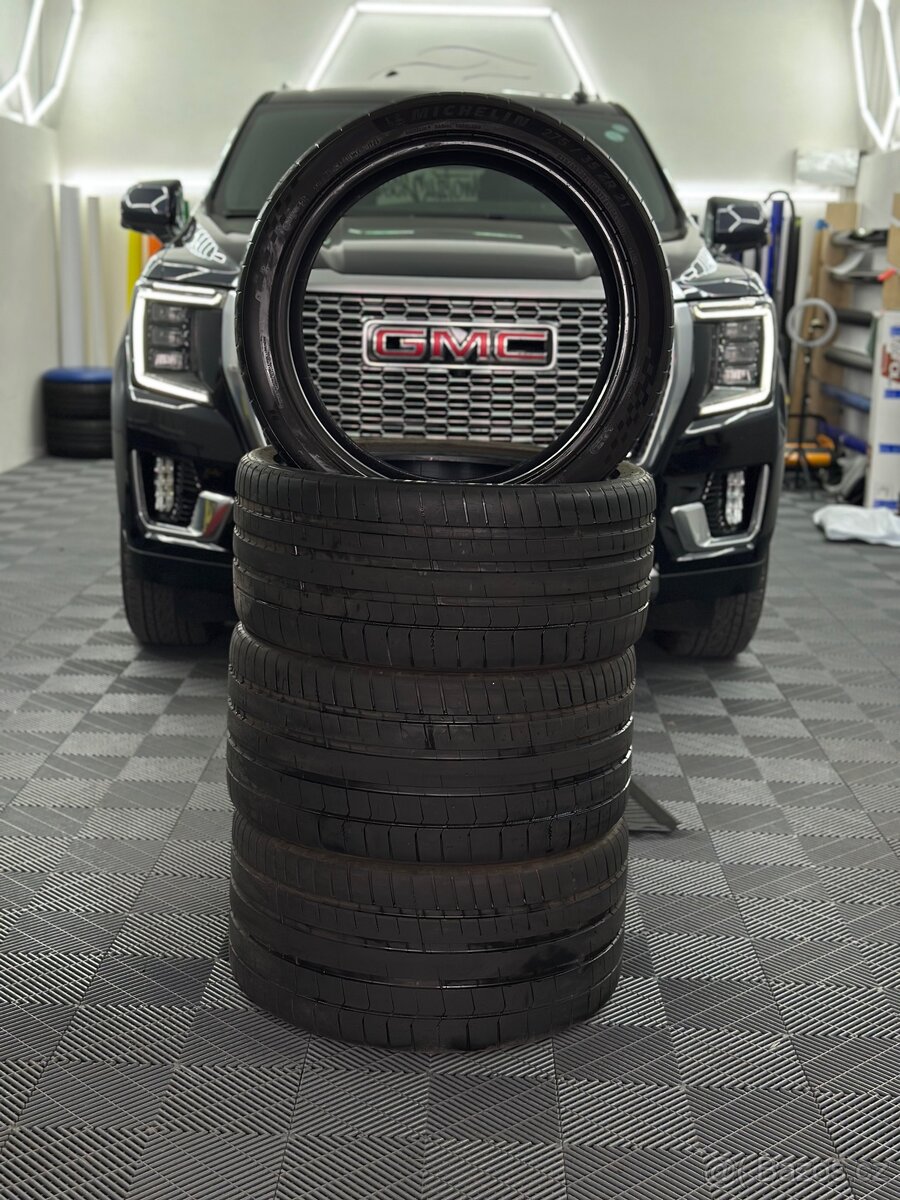 Michelin 275/35/21 // 325/30/21 Dvourozměrná Letní Sada