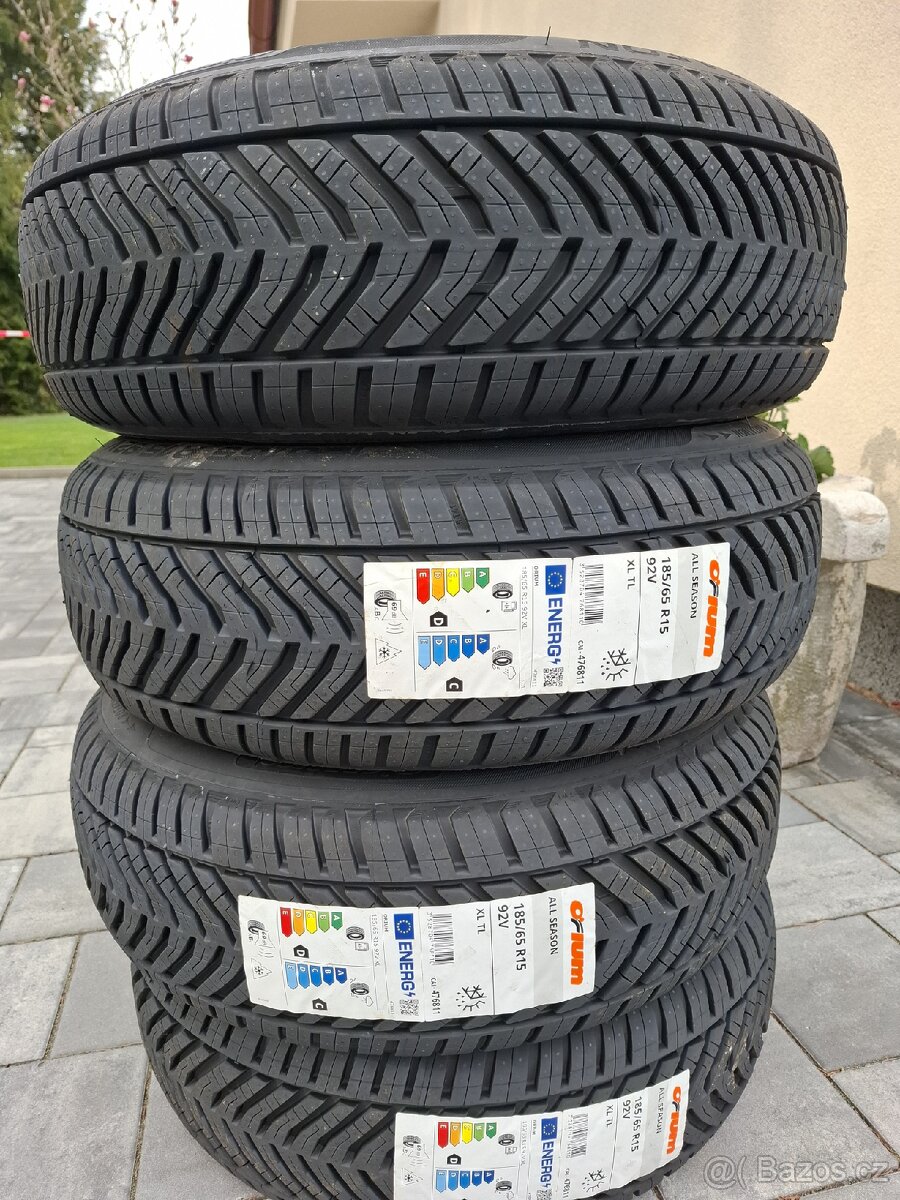 Celoroční pneu 185/65 R15