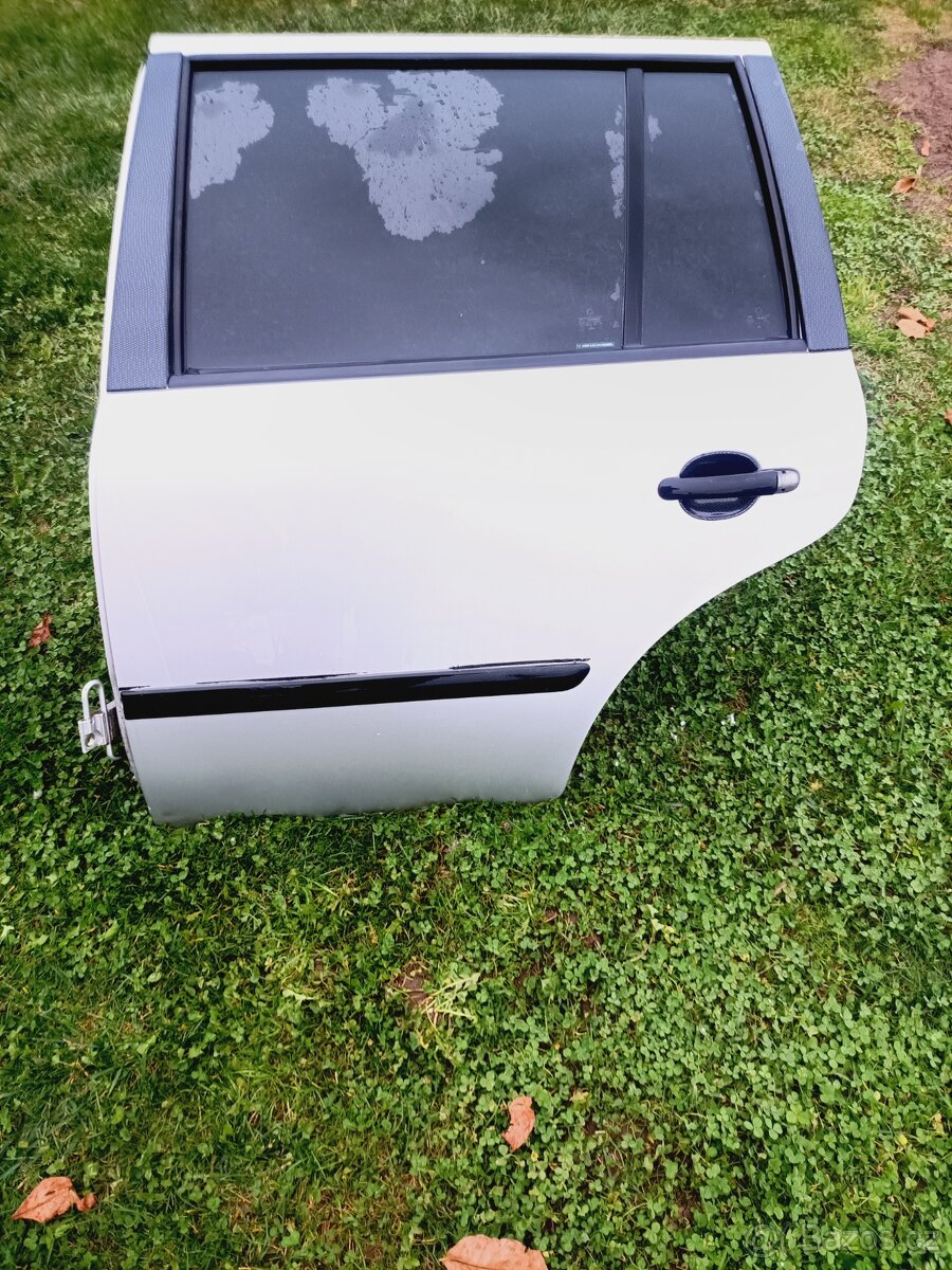 Zadní levé dveře Škoda Octavia 1