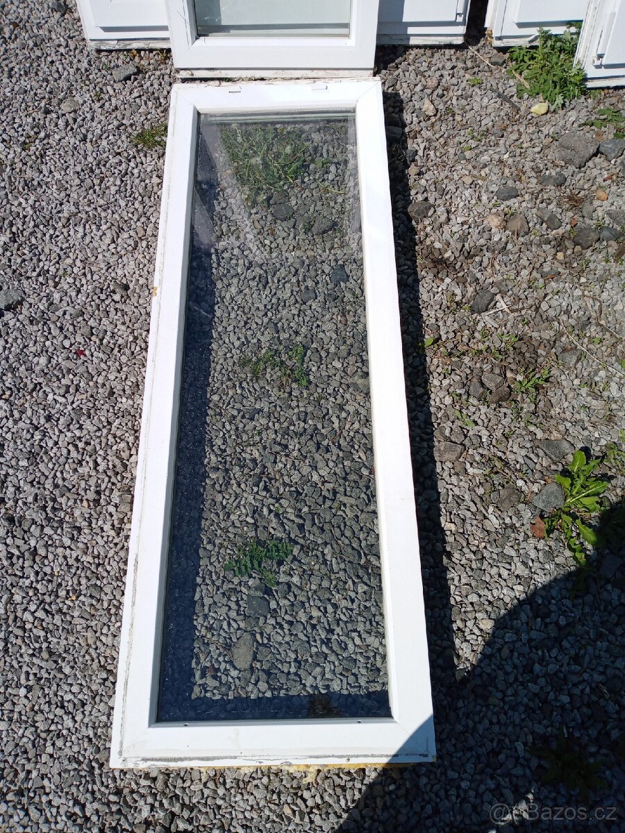 Prodám plastová fixní okna