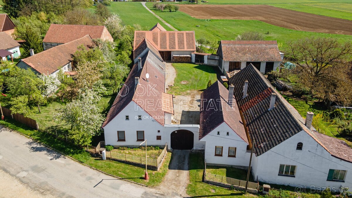 Prodej zemědělské usedlosti 758 m2, pozemek 4 530 m2