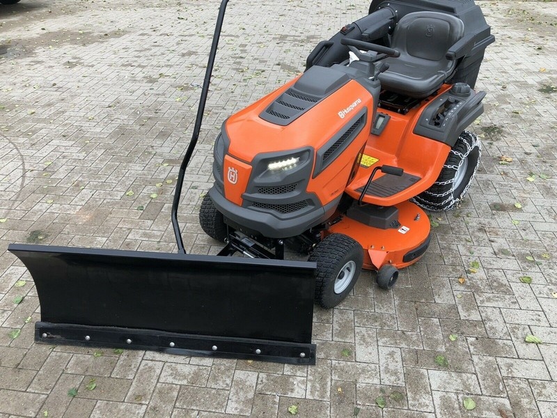 Travní traktor Sekačka Husqvarna TS 343 Mulčovač se zadním v