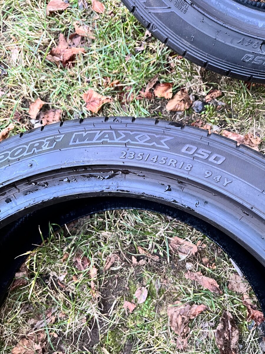Letní pneumatiky dunlop 235/45 18