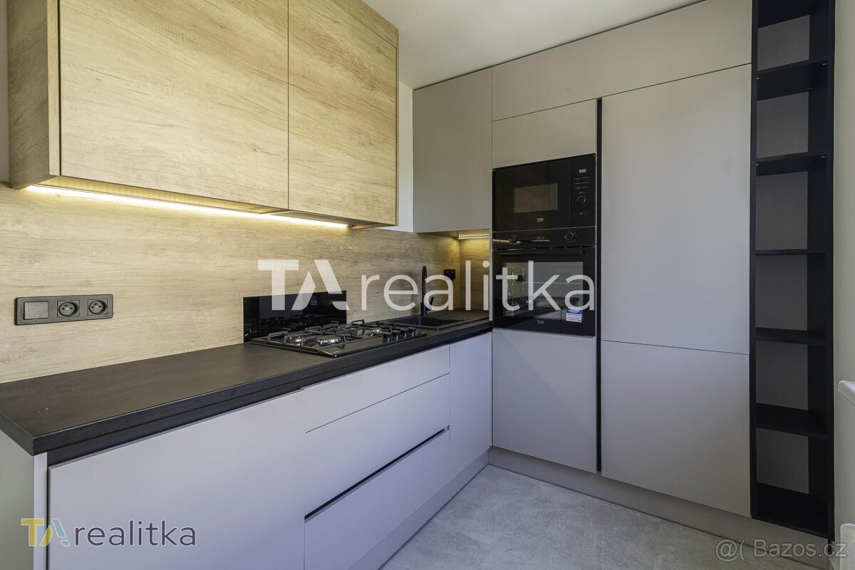 Prodej byt 3 + 1, 55㎡ Karviná 73401