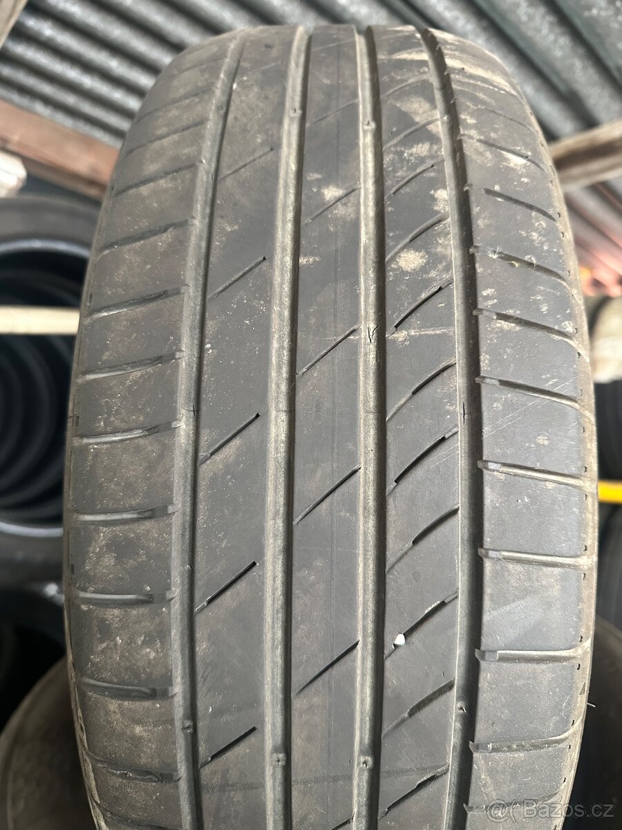 Pneu 205/60 R16 92V KUMHO PS71 LETNÍ