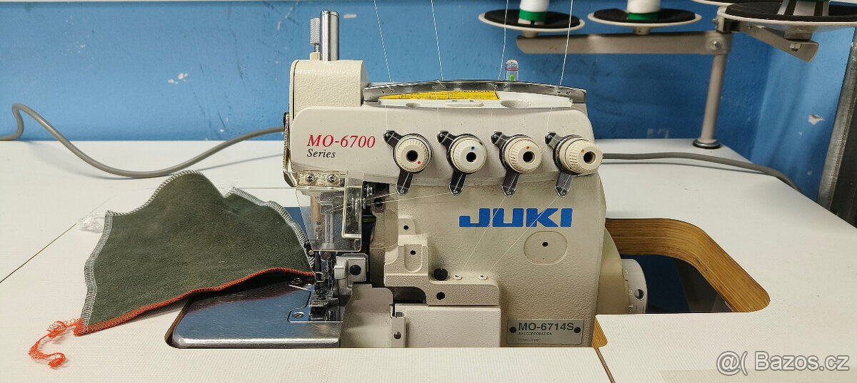 Průmyslový overlock 4 nitný Juki MO-6714s