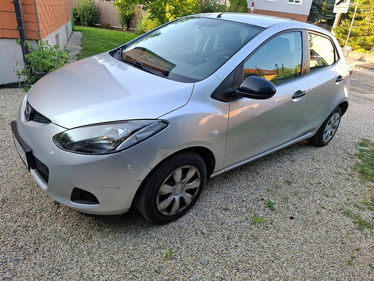 Mazda 2 1.3i Klima Model 2009
