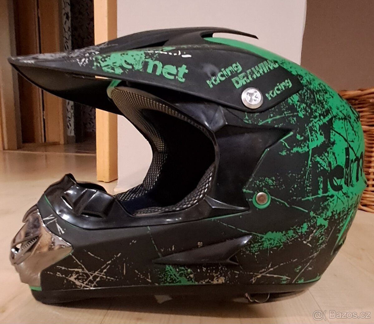 Motokrosová přilba Helmet velikost M