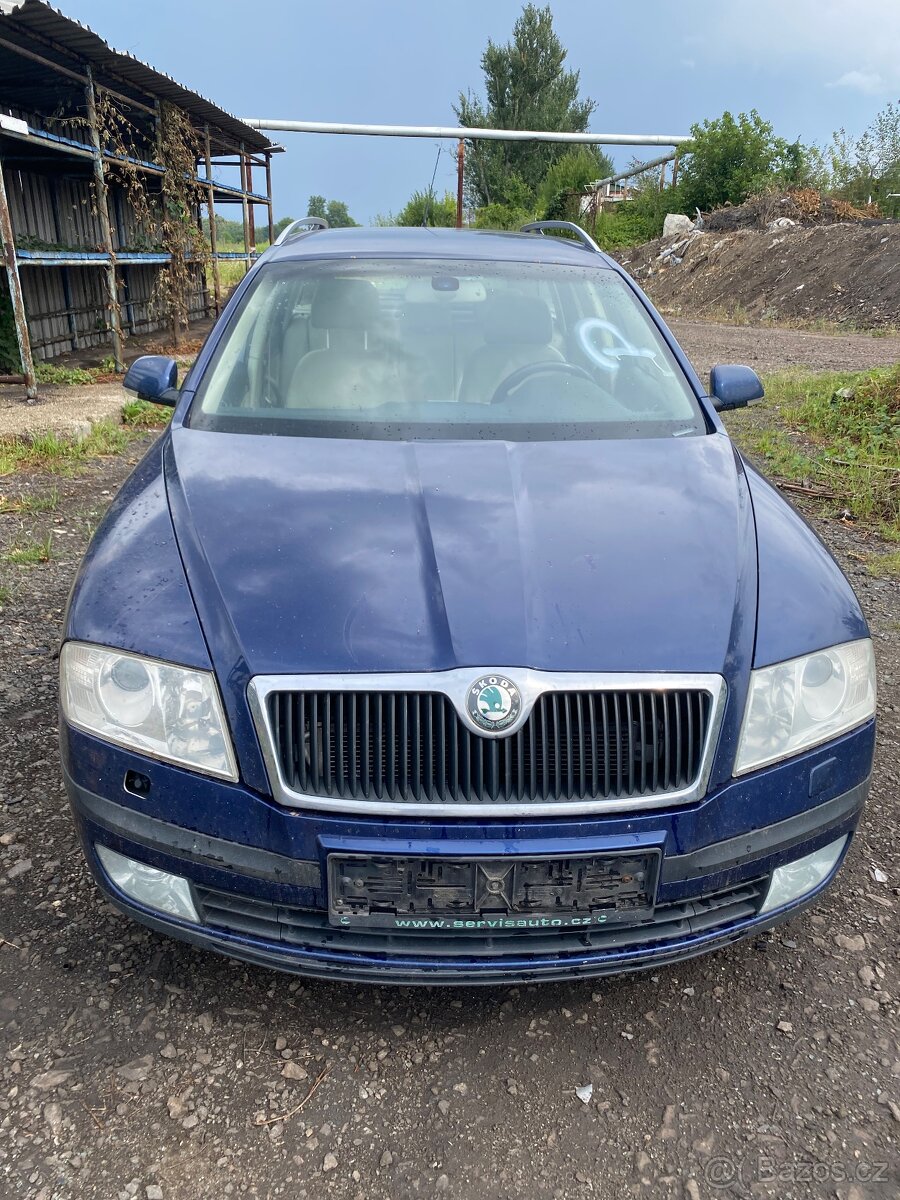 Škoda Octavia 2 před fac.vombi barva 9462- bez koroze)