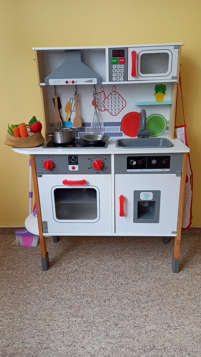 Dětská kuchyňka Lidl s příslušenstvím